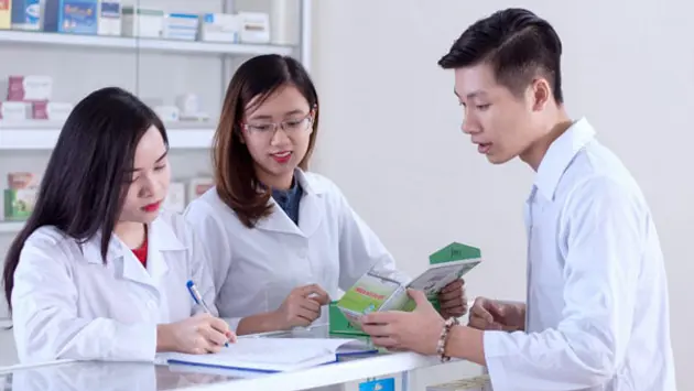 Sở Y tế Hà Nội hợp tác phát triển dược lâm sàng