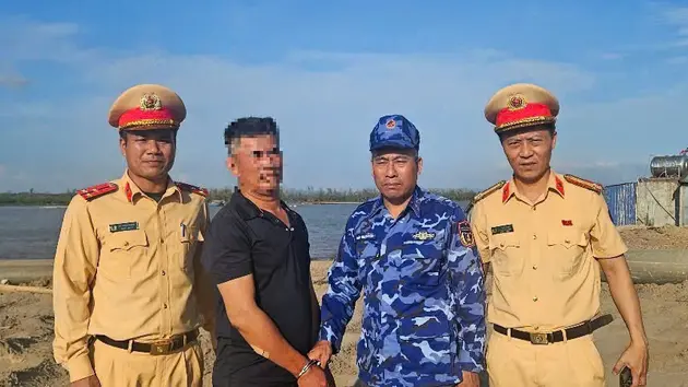 Bắt giữ đối tượng tàng trữ trái phép chất ma túy