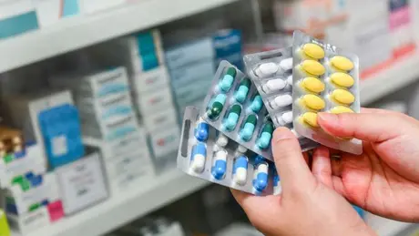 Công khai giá thuốc, vật tư, thiết bị y tế trên mạng