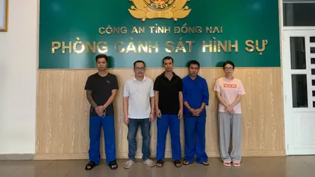 Khởi tố 5 bị can lừa đảo 10.000 tỷ đồng