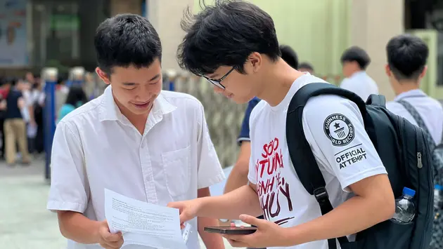 Có thể đạt điểm cao với môn Ngữ văn và tiếng Anh