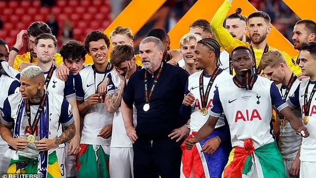Cầu thủ Tottenham tri ân HLV Ange Postecoglou