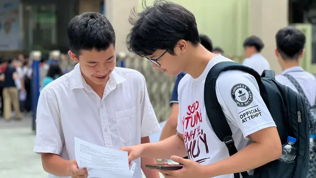 Đề thi Tiếng Anh vào lớp 10 tại Hà Nội