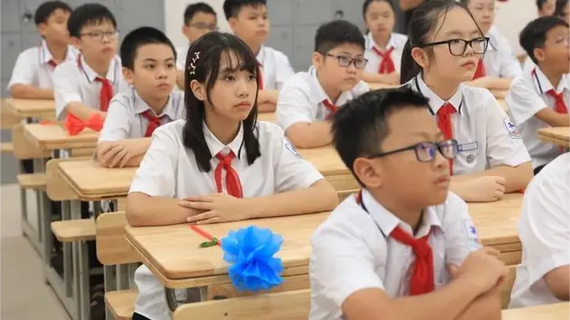 Huy động nghệ sĩ, VĐV tham gia dạy học ở phổ thông