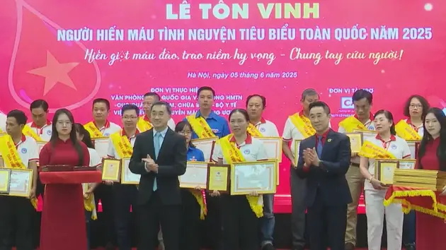 Tôn vinh 100 người hiến máu tiêu biểu năm 2025