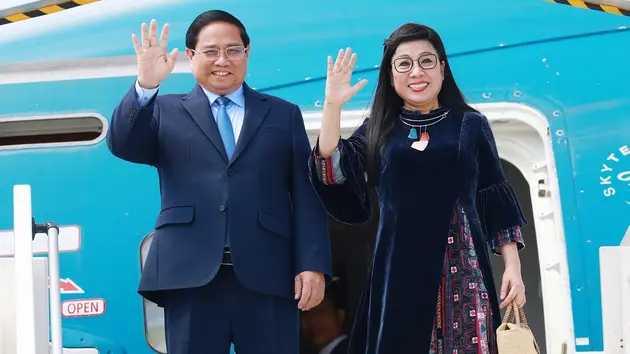 Thủ tướng Phạm Minh Chính bắt đầu chuyến công du tại Pháp
