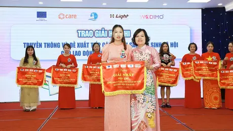 Hà Nội nâng cao quyền lợi cho phụ nữ nhập cư