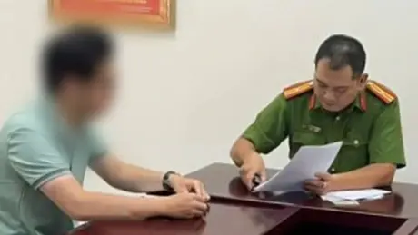 Công an làm rõ vụ thanh niên ‘biến thái’ trên phố