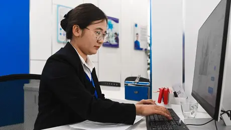 Hợp đồng công vụ không quá 36 tháng