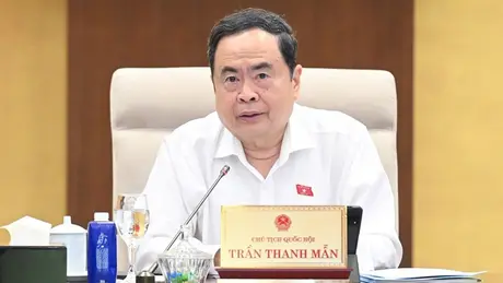 Lương chỉ là một trong các chế độ mà giáo viên được hưởng