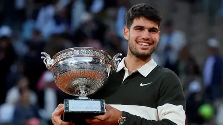 Carlos Alcaraz đăng quang Roland Garros 2025