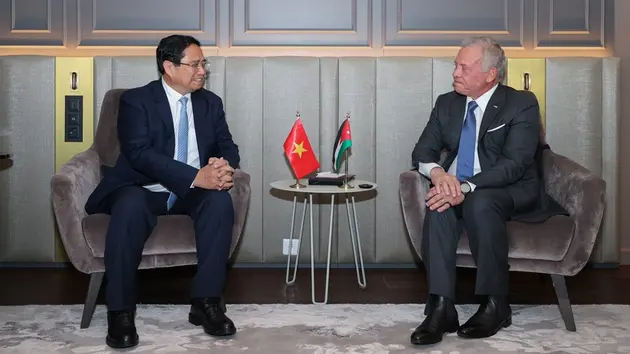 Thủ tướng Phạm Minh Chính hội kiến Quốc vương Jordan