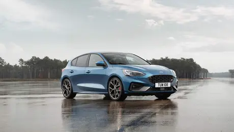Ford dừng sản xuất mẫu Focus ST