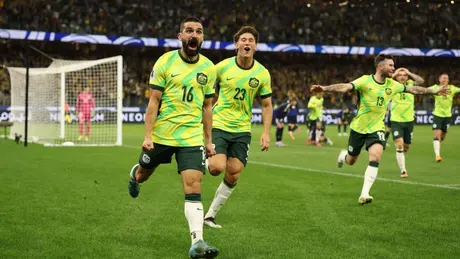Australia và Ả Rập Xê Út cạnh tranh vé World Cup