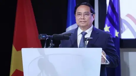 Thủ tướng dự Diễn đàn doanh nghiệp Việt Nam-Pháp