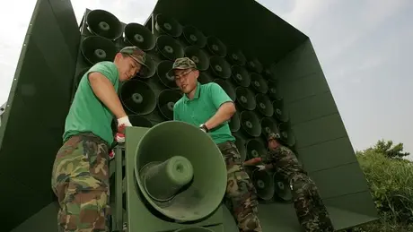 Hàn Quốc dừng loa tuyên truyền dọc biên giới với Triều Tiên