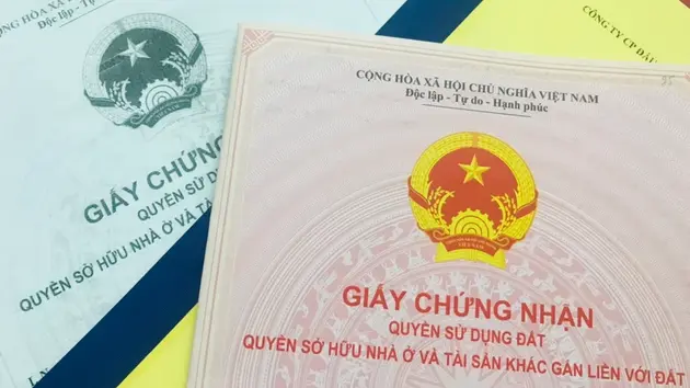 Bắt giữ đối tượng dùng sổ đỏ giả lừa 8 tỷ đồng