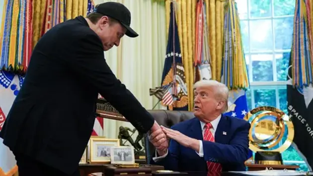 Elon Musk gọi điện xin lỗi ông Trump sau loạt chỉ trích
