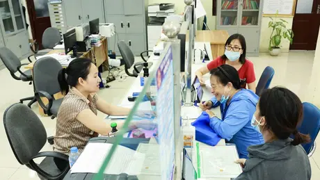 Lùi hạn chấm dứt hoạt động cán bộ bán chuyên trách 