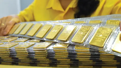 Giá vàng 13/6 vượt mốc 120 triệu đồng/lượng
