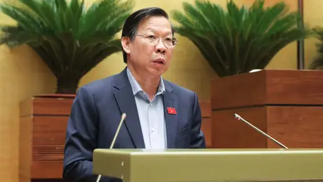 Quốc hội quyết áp thuế tuyệt đối đối với thuốc lá