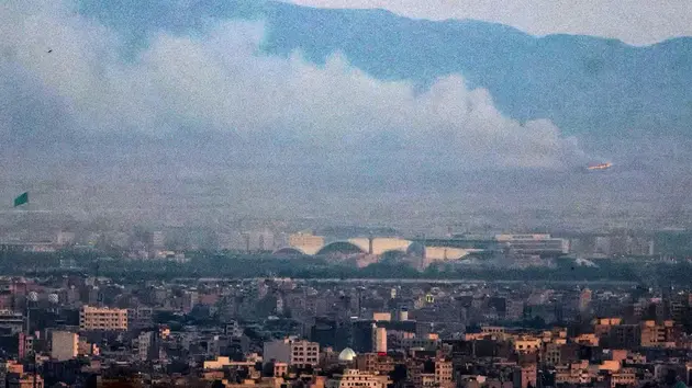 Iran có suy yếu sau các cuộc không kích của Israel?