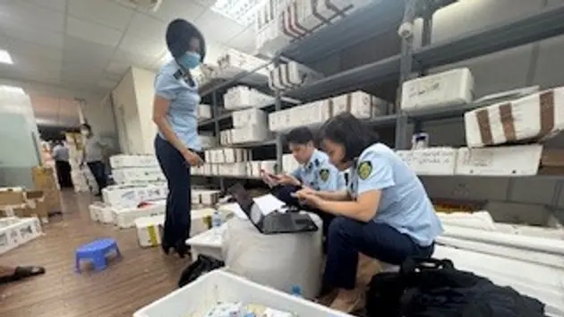 Thêm hàng nghìn sản phẩm dành cho trẻ em bị nhập lậu