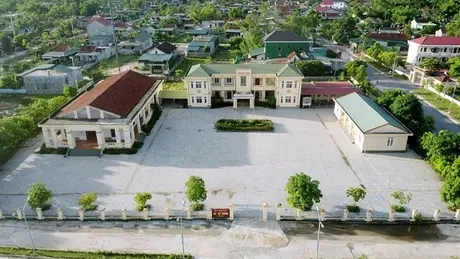Ưu tiên trụ sở dôi dư cho trạm y tế