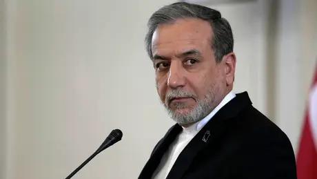 Iran tuyên bố ngừng đáp trả nếu Israel dừng tấn công