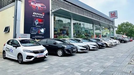 Cơ hội 'mua sắm vàng' khi giá ô tô đồng loạt giảm
