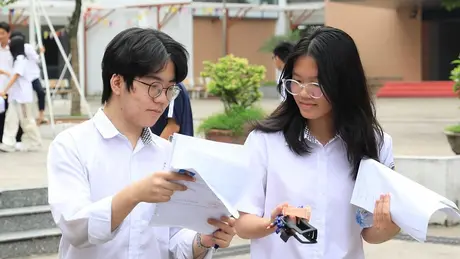 Nhìn lại kỳ thi tuyển sinh vào lớp 10 tại Hà Nội | Giáo dục và Đào tạo | 15/06/2025