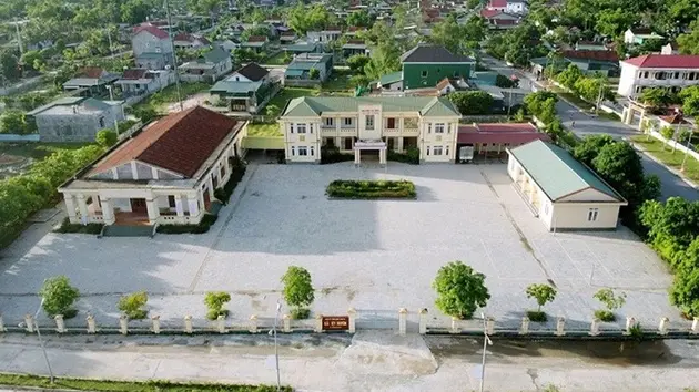 Ưu tiên trụ sở dôi dư cho trạm y tế