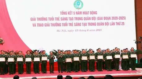 Đổi mới sáng tạo, xây dựng quân đội tinh nhuệ
