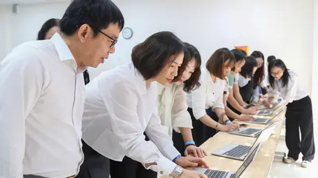 Lương nhà giáo xếp cao nhất trong thang bậc lương