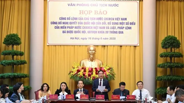 Công bố lệnh của Chủ tịch nước về Nghị quyết sửa đổi Hiến pháp