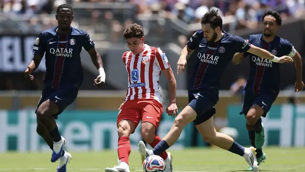 Bayern Munich và PSG có trận ra quân ấn tượng