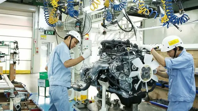 Đào tạo nhân lực đáp ứng sự chuyển dịch của ngành xe