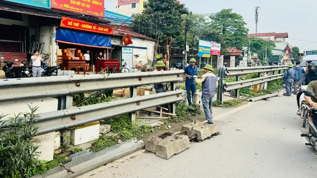 Đóng 5 lối đi tự mở qua đường sắt