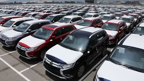 Ô tô nhập khẩu vào Mỹ giảm 70% do thuế quan mới