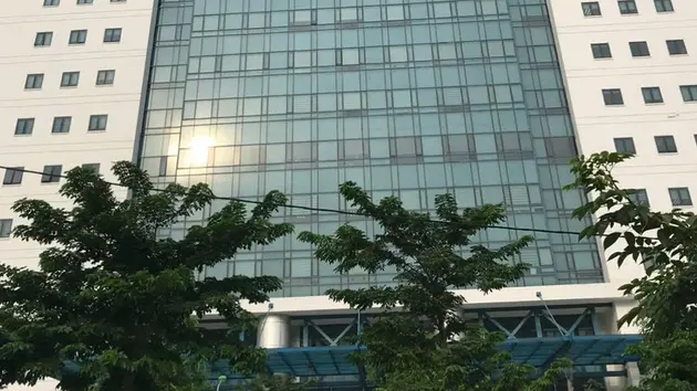 Bác đơn cựu sinh viên kiện Đại học Kinh tế Quốc dân giữ bằng tốt nghiệp
