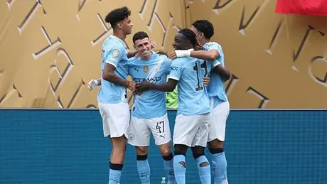 Manchester City thắng dễ Wydad Casablanca
