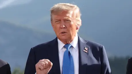 Ông Trump chưa quyết định về can thiệp quân sự chống Iran
