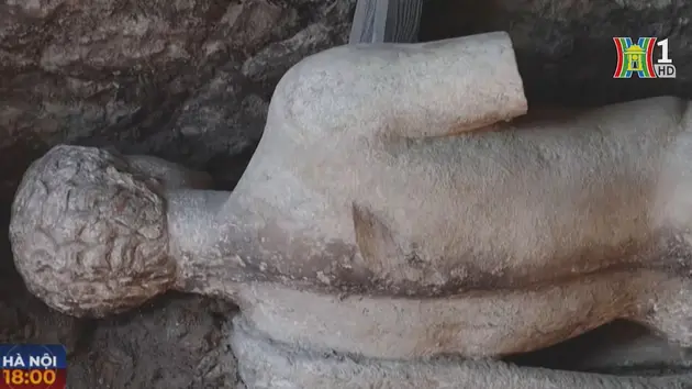 Bulgaria phát hiện tượng cổ bằng đá cẩm thạch