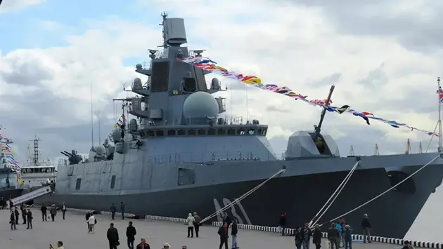 Tàu khu trục hải quân Nga tập trận ở Đại Tây Dương