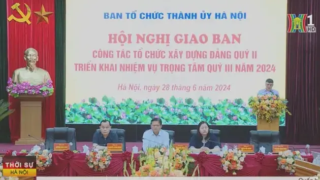 Đảng bộ Thành phố Hà Nội kết nạp gần 5.200 đảng viên