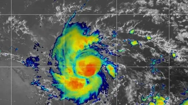 Siêu bão nhiệt đới đầu tiên của năm 2024 xuất hiện
