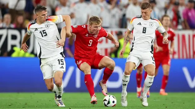 Đức 2-0 Đan Mạch: Chủ nhà mở hội