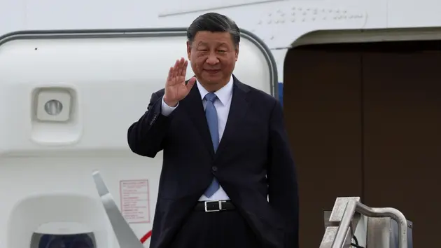 Chủ tịch Trung Quốc Tập Cận Bình thăm chính thức Kazakhstan