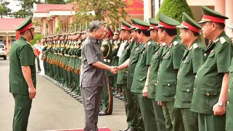 Chủ tịch nước Tô Lâm thăm Lữ đoàn Công binh 25